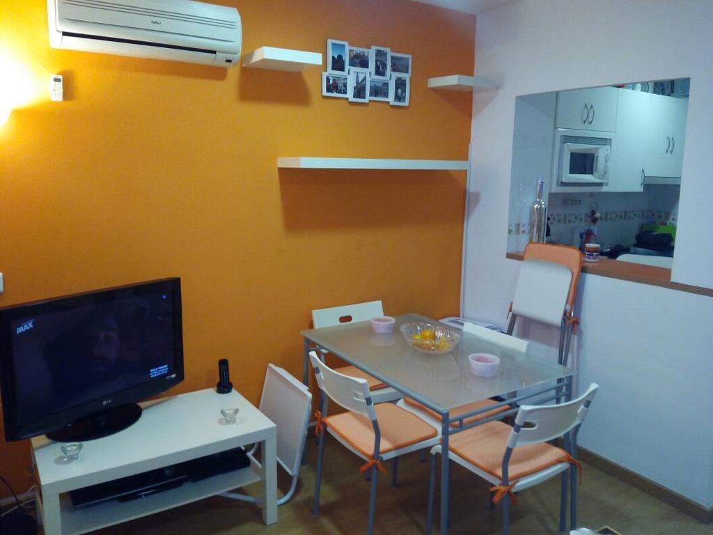 Apartamentos Bahia De Huelin 马拉加 外观 照片