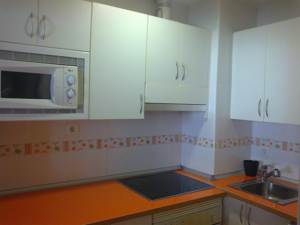 Apartamentos Bahia De Huelin 马拉加 外观 照片